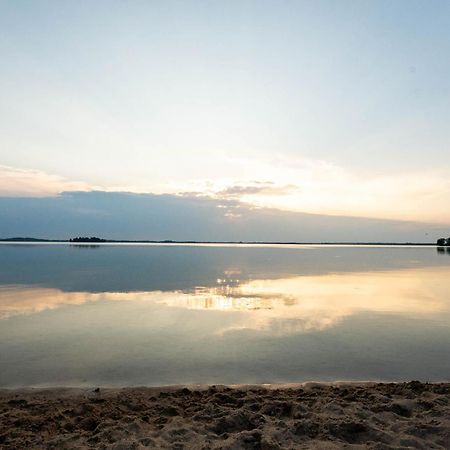 Domek Nad Jeziorem Dobskim - Fuleda 5 Buitenkant foto